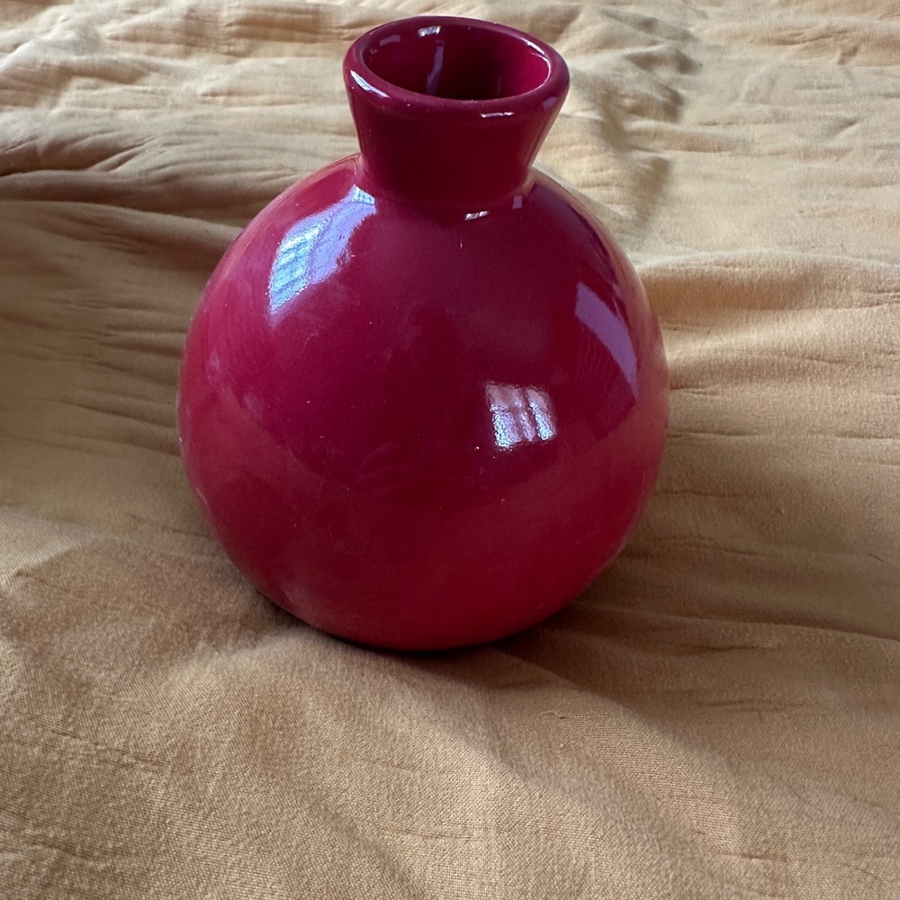Elegant Red Ceramic Vase